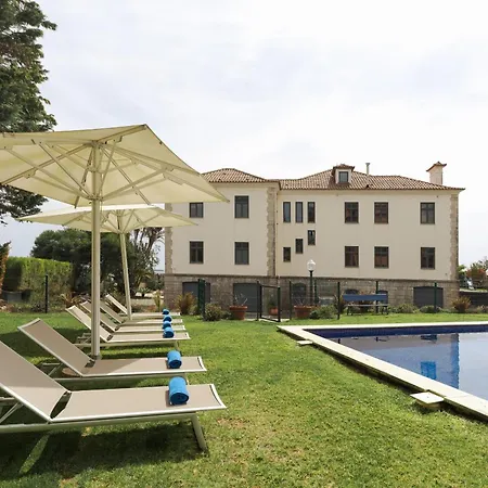 Seafront Manor 别墅 *