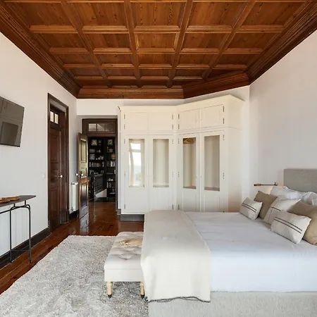 Seafront Manor