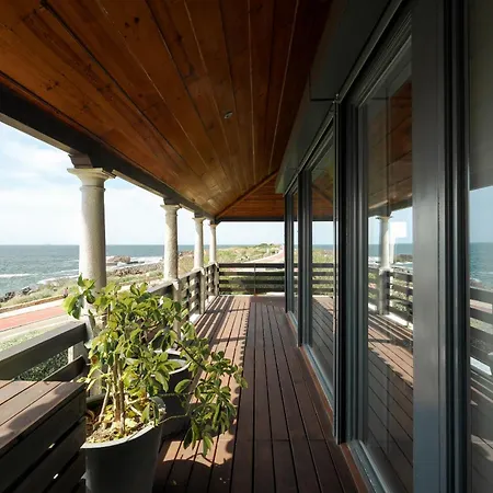 Seafront Manor كاسكايس