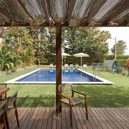 Seafront Manor فيلة *